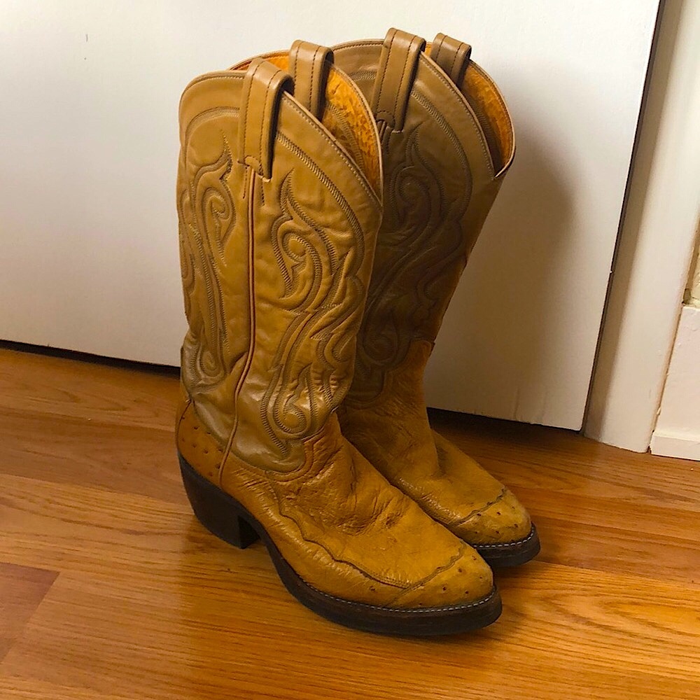 Tony Lama Tan Cowboy Boots - Size 8.5